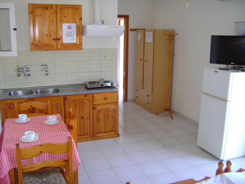 Hotel Kallithea Loutra Edipsou  Buitenkant foto