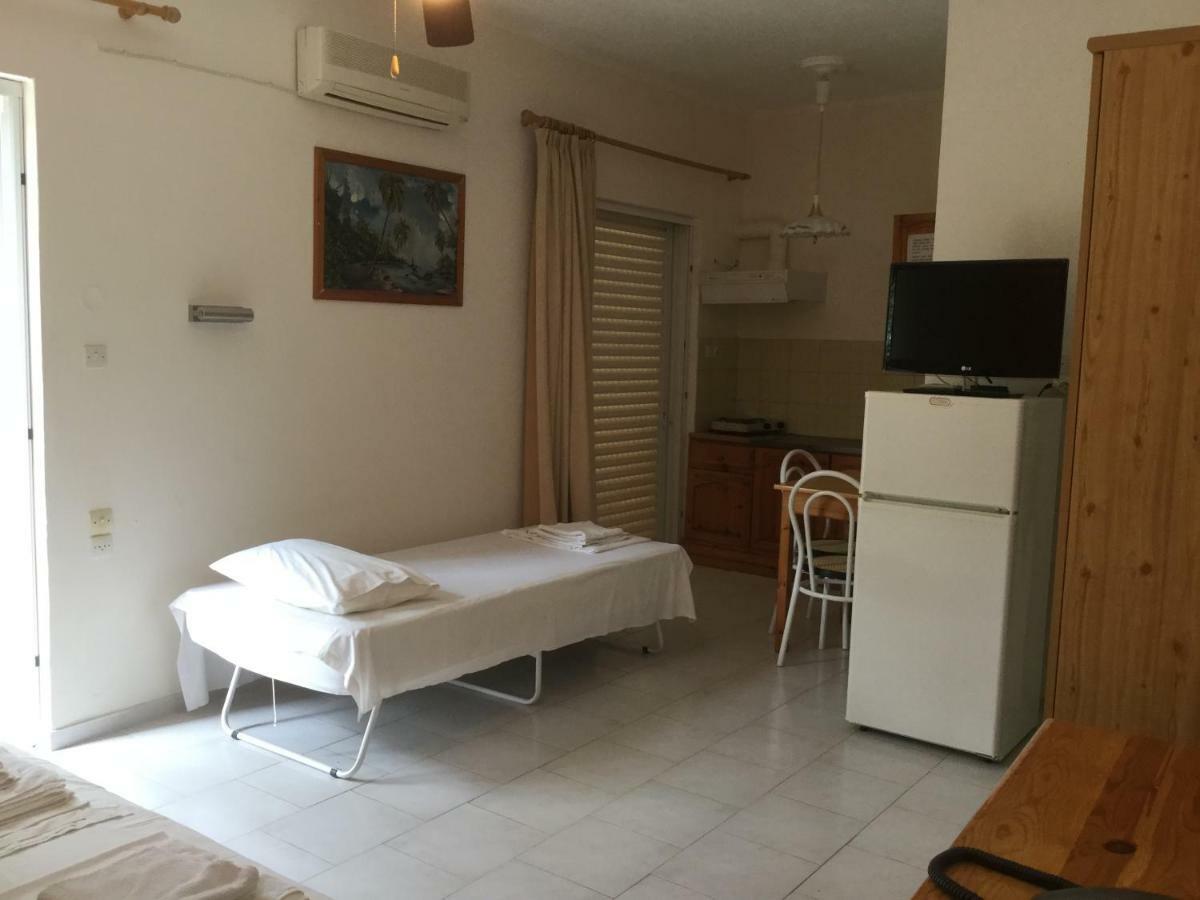 Hotel Kallithea Loutra Edipsou  Buitenkant foto