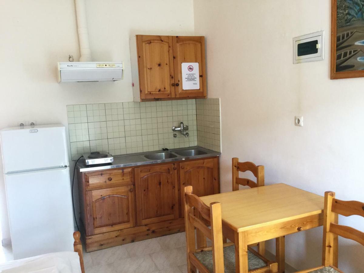 Hotel Kallithea Loutra Edipsou  Buitenkant foto