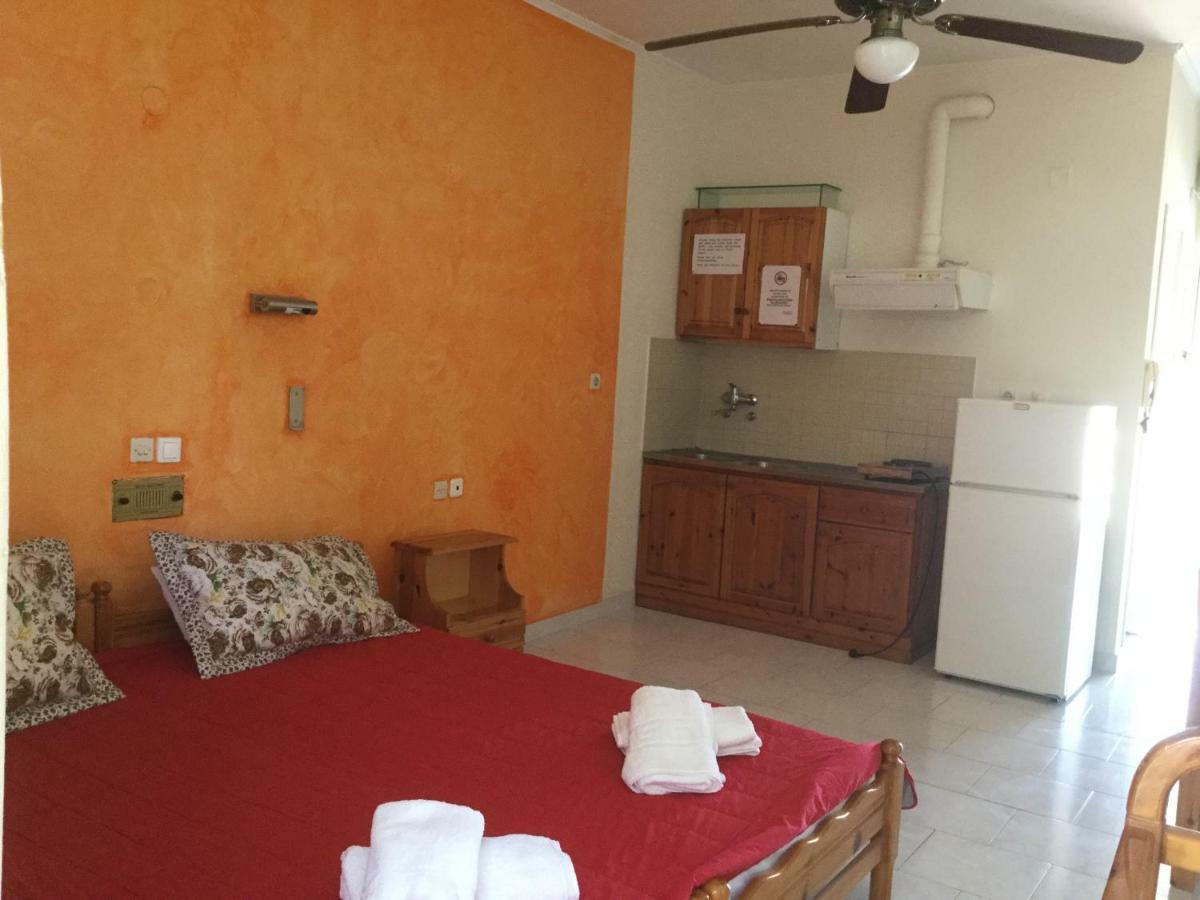 Hotel Kallithea Loutra Edipsou  Buitenkant foto