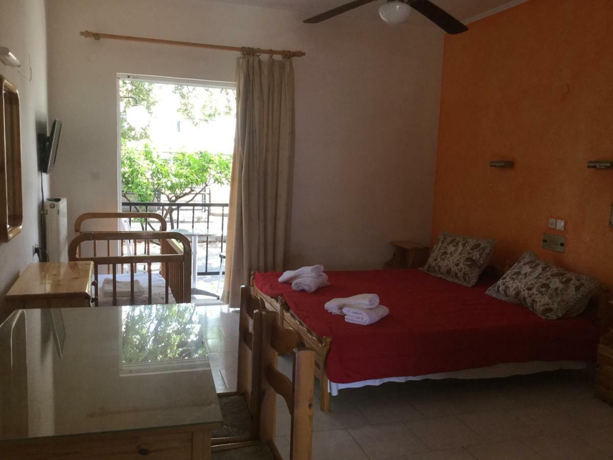 Hotel Kallithea Loutra Edipsou  Buitenkant foto